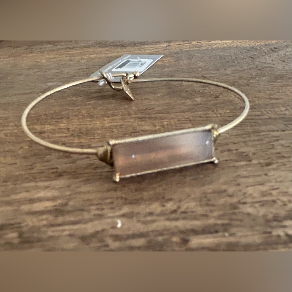 NWT Canvas Gold Bracelet with Gemstone